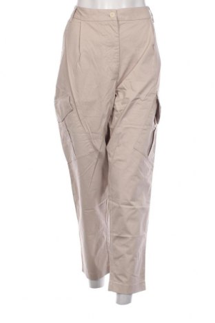 Дамски панталон Aigle, Размер XL, Цвят Екрю, Цена 15,28 лв.