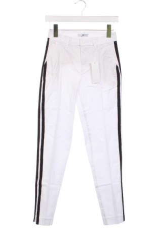 Γυναικείο παντελόνι Ajc, Μέγεθος XS, Χρώμα Λευκό, Τιμή 5,22 €