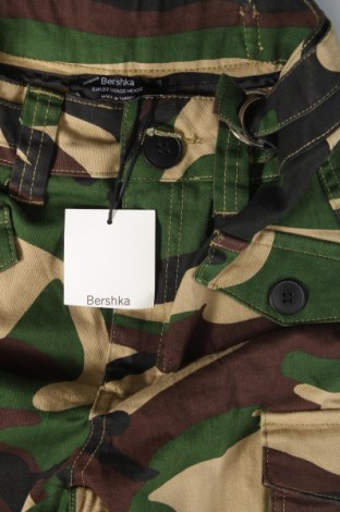 Γυναικείο παντελόνι Bershka, Μέγεθος XXS, Χρώμα Πολύχρωμο, Τιμή 7,82 €