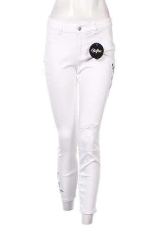 Дамски панталон Buffalo, Размер M, Цвят Бял, Цена 13,92 лв.