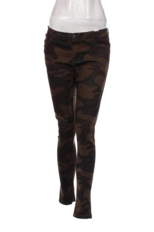 Γυναικείο παντελόνι Cropp, Μέγεθος M, Χρώμα Πολύχρωμο, Τιμή 2,15 €