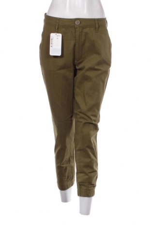 Дамски панталон DF, Размер M, Цвят Зелен, Цена 16,53 лв.