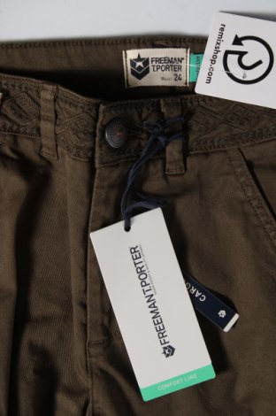 Дамски панталон Freeman T. Porter, Размер S, Цвят Зелен, Цена 146,00 лв.