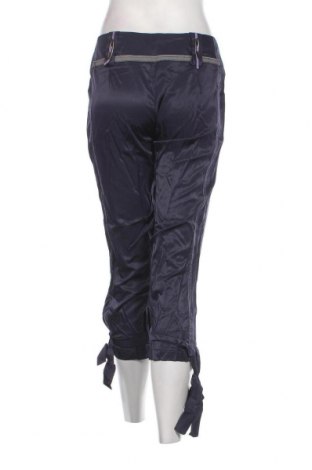 Pantaloni de femei La Mode Est A Vous, Mărime M, Culoare Albastru, Preț 24,21 Lei