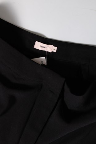 Pantaloni de femei Nelly, Mărime M, Culoare Negru, Preț 28,62 Lei