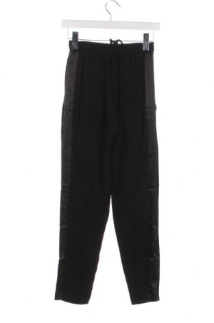 Dámské kalhoty  New Look, Velikost XS, Barva Černá, Cena  462,00 Kč