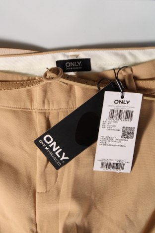 Дамски панталон ONLY, Размер L, Цвят Бежов, Цена 54,00 лв.