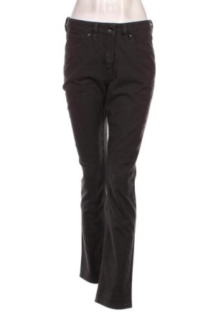 Pantaloni de femei Pierre Cardin, Mărime M, Culoare Multicolor, Preț 19,34 Lei