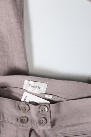 Γυναικείο παντελόνι Pimkie, Μέγεθος XS, Χρώμα  Μπέζ, Τιμή 1,97 €