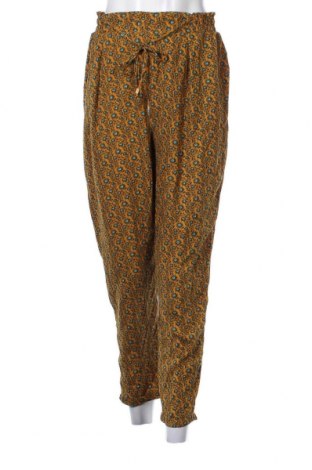 Дамски панталон Season, Размер M, Цвят Многоцветен, Цена 8,74 лв.