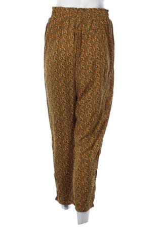 Pantaloni de femei Season, Mărime M, Culoare Multicolor, Preț 151,32 Lei