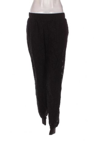 Pantaloni de femei Urban Classics, Mărime L, Culoare Negru, Preț 44,74 Lei
