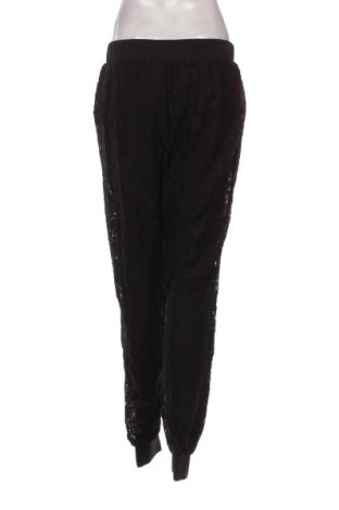 Pantaloni de femei Urban Classics, Mărime L, Culoare Negru, Preț 33,55 Lei
