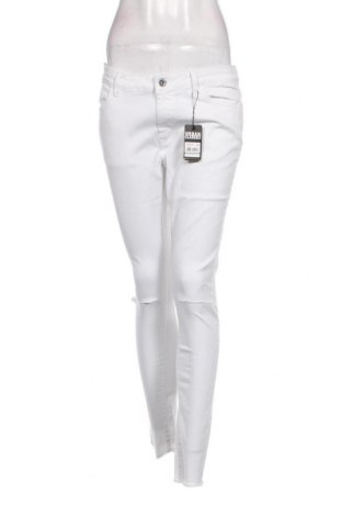 Γυναικείο παντελόνι Urban Classics, Μέγεθος M, Χρώμα Λευκό, Τιμή 4,91 €