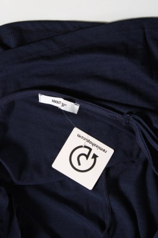 Γυναικείο αμάνικο μπλουζάκι About You, Μέγεθος M, Χρώμα Μπλέ, Τιμή 13,92 €