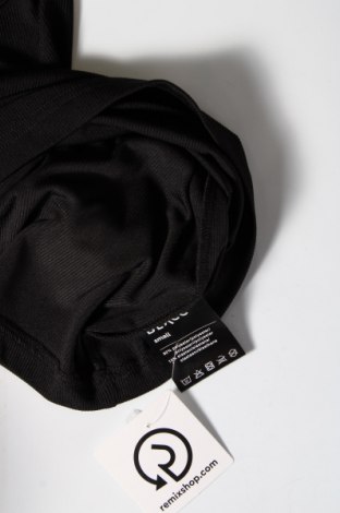 Tricou de damă Blacc, Mărime S, Culoare Negru, Preț 17,96 Lei