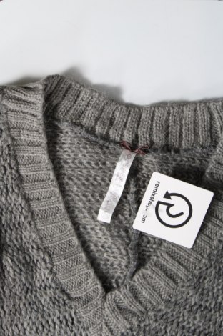 Дамски пуловер Bonobo, Размер M, Цвят Сив, Цена 4,35 лв.