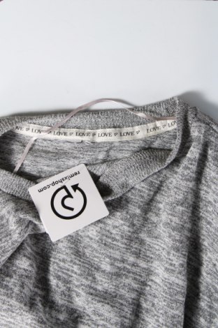 Γυναικείο πουλόβερ Love, Μέγεθος S, Χρώμα Γκρί, Τιμή 2,69 €
