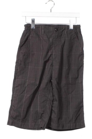 Детски къс панталон Here+There, Размер 15-18y/ 170-176 см, Цвят Сив, Цена 3,08 лв.