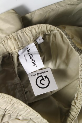 Ανδρικό κοντό παντελόνι Collusion, Μέγεθος M, Χρώμα  Μπέζ, Τιμή 4,33 €