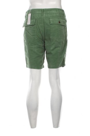 Pantaloni scurți de bărbați Outerknown, Mărime M, Culoare Verde, Preț 30,55 Lei