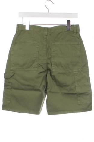Мъжки къс панталон Urban Classics, Размер XS, Цвят Зелен, Цена 54,00 лв.