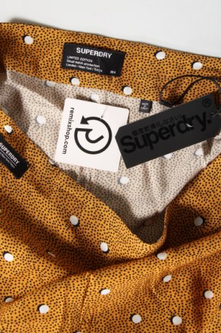 Rock Superdry, Größe L, Farbe Gelb, Preis 31,44 €