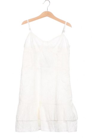 Kleid Bershka, Größe S, Farbe Weiß, Preis 7,11 €