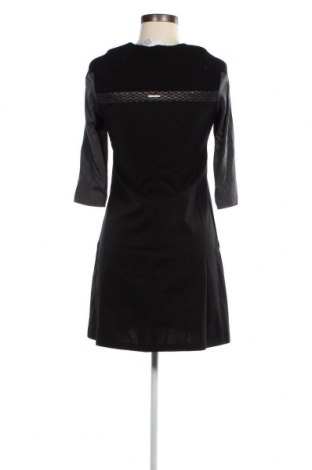 Kleid La Mode Est A Vous, Größe XS, Farbe Mehrfarbig, Preis 4,49 €