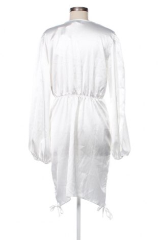 Φόρεμα NA-KD, Μέγεθος XL, Χρώμα Λευκό, Τιμή 68,04 €