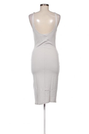 Kleid Pull&Bear, Größe L, Farbe Grau, Preis 23,71 €