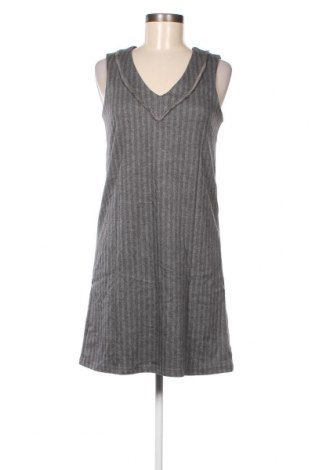 Φόρεμα Reserved, Μέγεθος M, Χρώμα Γκρί, Τιμή 1,97 €