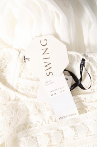 Kleid Swing, Größe M, Farbe Weiß, Preis 105,15 €