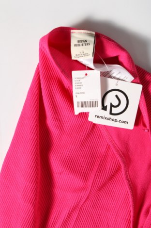 Rochie Urban Outfitters, Mărime M, Culoare Roz, Preț 16,78 Lei