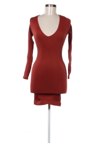 Kleid Urban Outfitters, Größe S, Farbe Rot, Preis 4,21 €