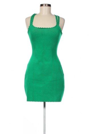 Рокля Victoria Beckham, Размер S, Цвят Зелен, Цена 679,00 лв.