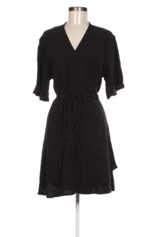 Kleid Weekday, Größe M, Farbe Schwarz, Preis € 11,22