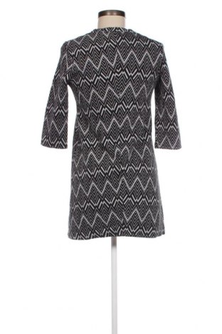 Kleid Zara Trafaluc, Größe S, Farbe Mehrfarbig, Preis 2,00 €