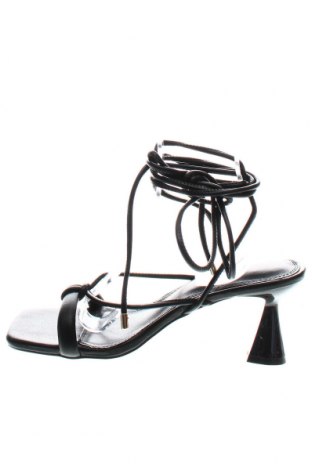 Sandalen Migato, Größe 39, Farbe Schwarz, Preis € 40,21