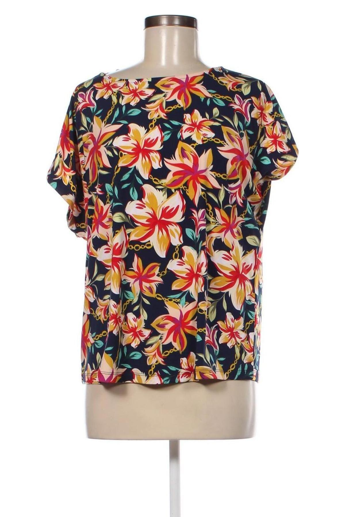 Дамска блуза Cortefiel, Размер M, Цвят Многоцветен, Цена 72,00 лв.