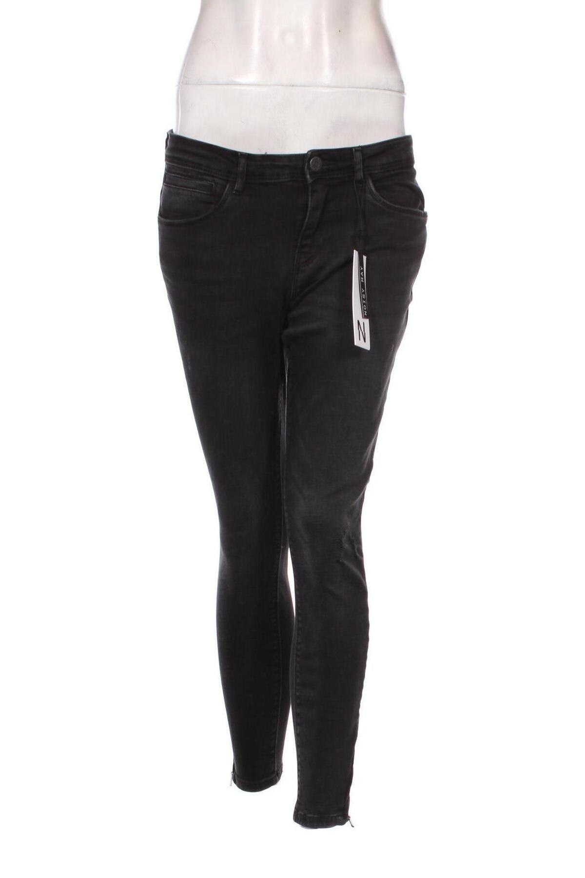 Damen Jeans Noisy May, Größe S, Farbe Schwarz, Preis 5,22 €