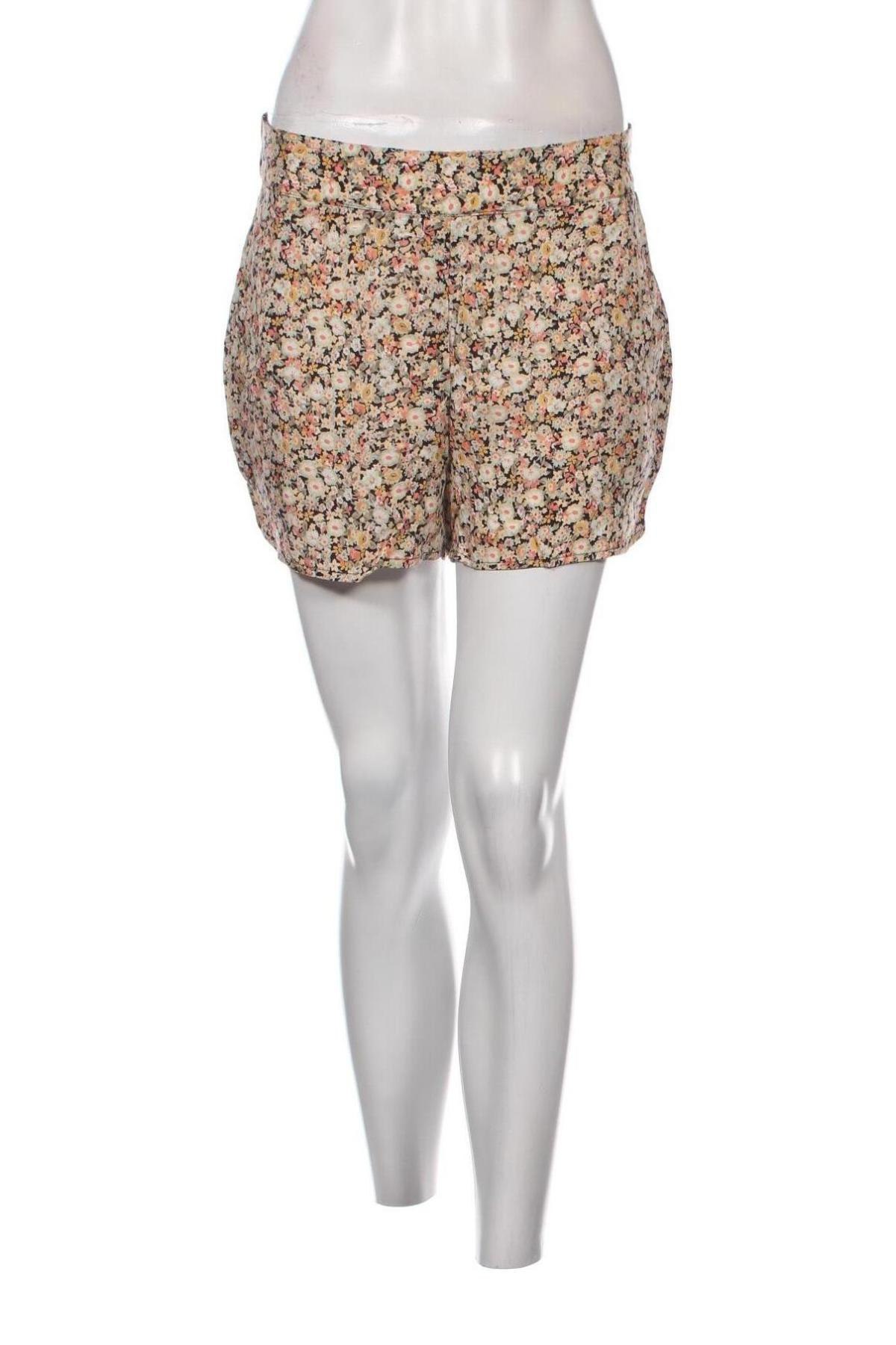 Damen Shorts Pieces, Größe M, Farbe Mehrfarbig, Preis € 20,62