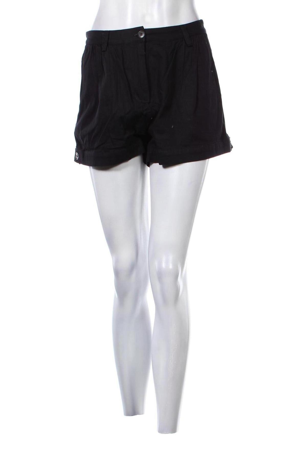 Damen Shorts Weekday, Größe S, Farbe Schwarz, Preis 14,43 €