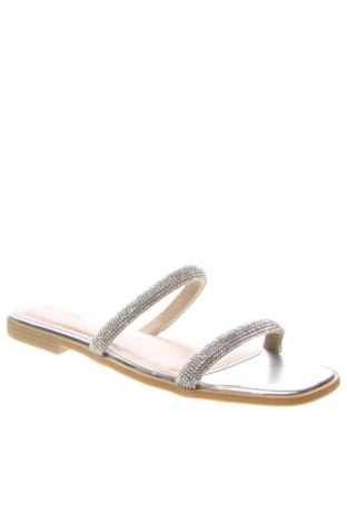 Pantolette Justfab, Größe 38, Farbe Silber, Preis € 7,99