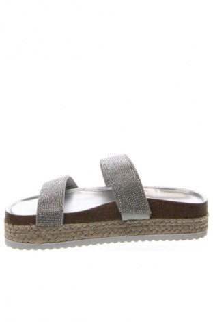 Pantolette Justfab, Größe 37, Farbe Silber, Preis € 13,99