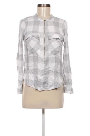 Damen Shirt Dynamite, Größe S, Farbe Grau, Preis 8,99 €