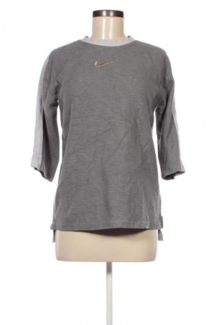 Dámská halenka Nike, Velikost XL, Barva Šedá, Cena  469,00 Kč