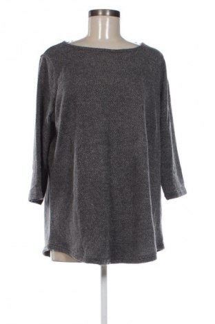 Damen Shirt ONLY Carmakoma, Größe S, Farbe Grau, Preis 2,99 €