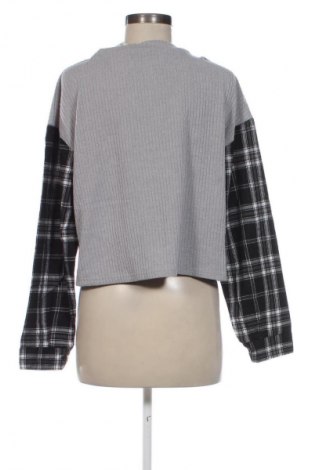 Damen Shirt Romwe, Größe M, Farbe Grau, Preis 13,49 €