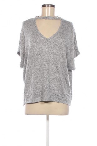 Damen Shirt Streetwear Society, Größe L, Farbe Grau, Preis 5,99 €